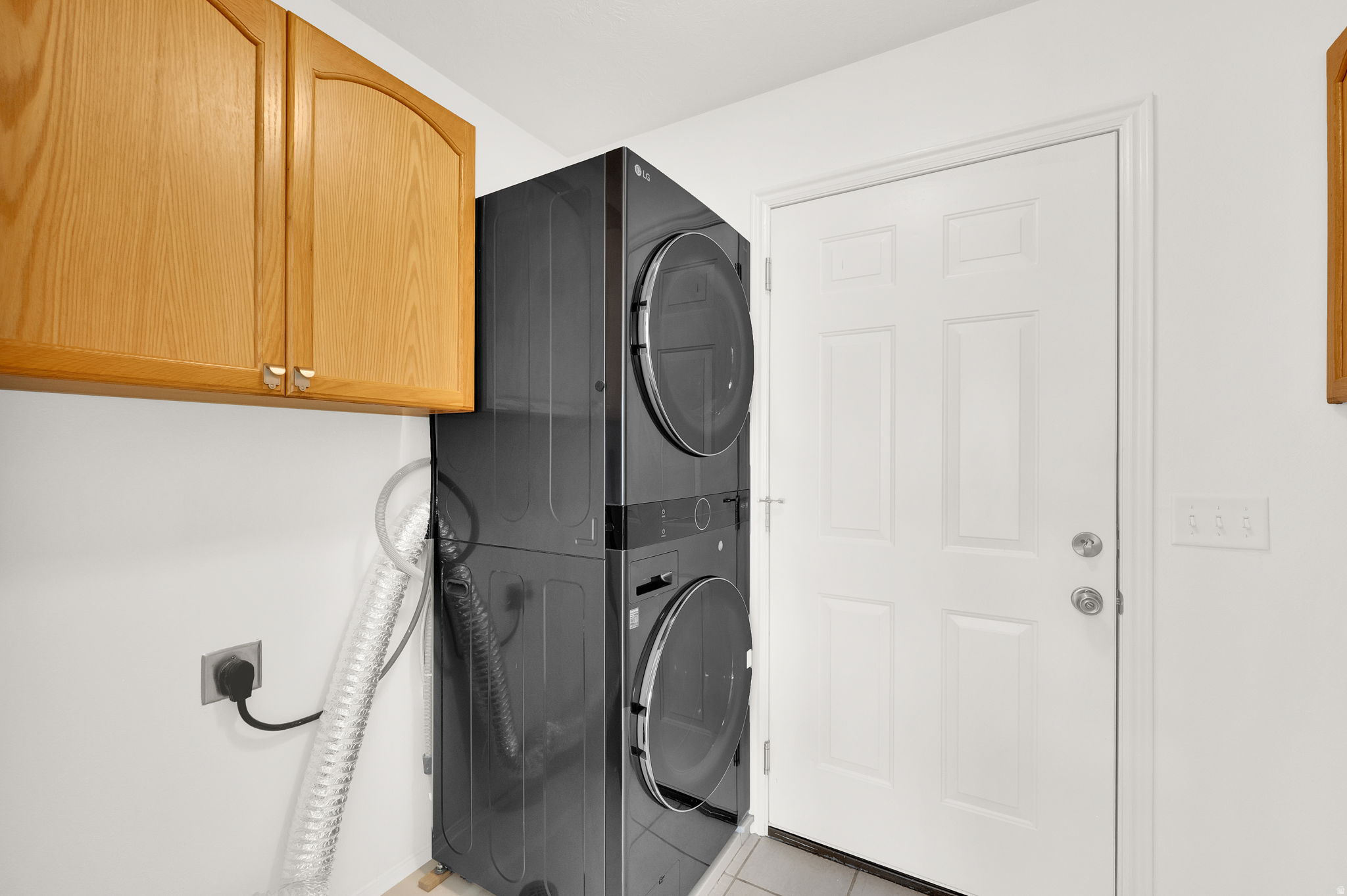 FOX DEN ESTATES - Residential