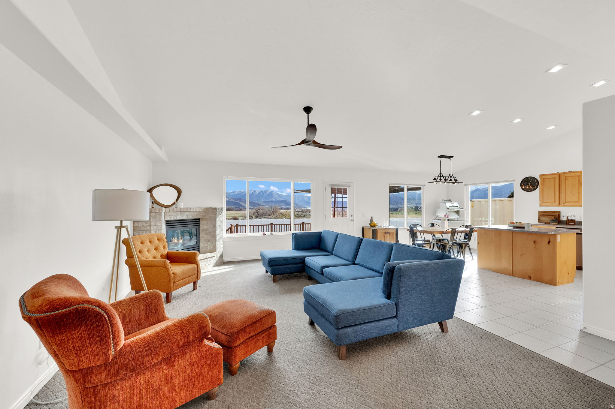 FOX DEN ESTATES - Residential