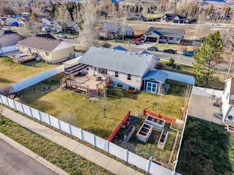 Tiny photo for 694 E 260 S, Midway, UT 84049 (MLS # 2145720)