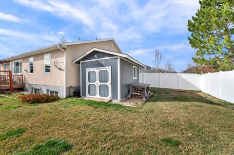 Tiny photo for 694 E 260 S, Midway, UT 84049 (MLS # 2145720)