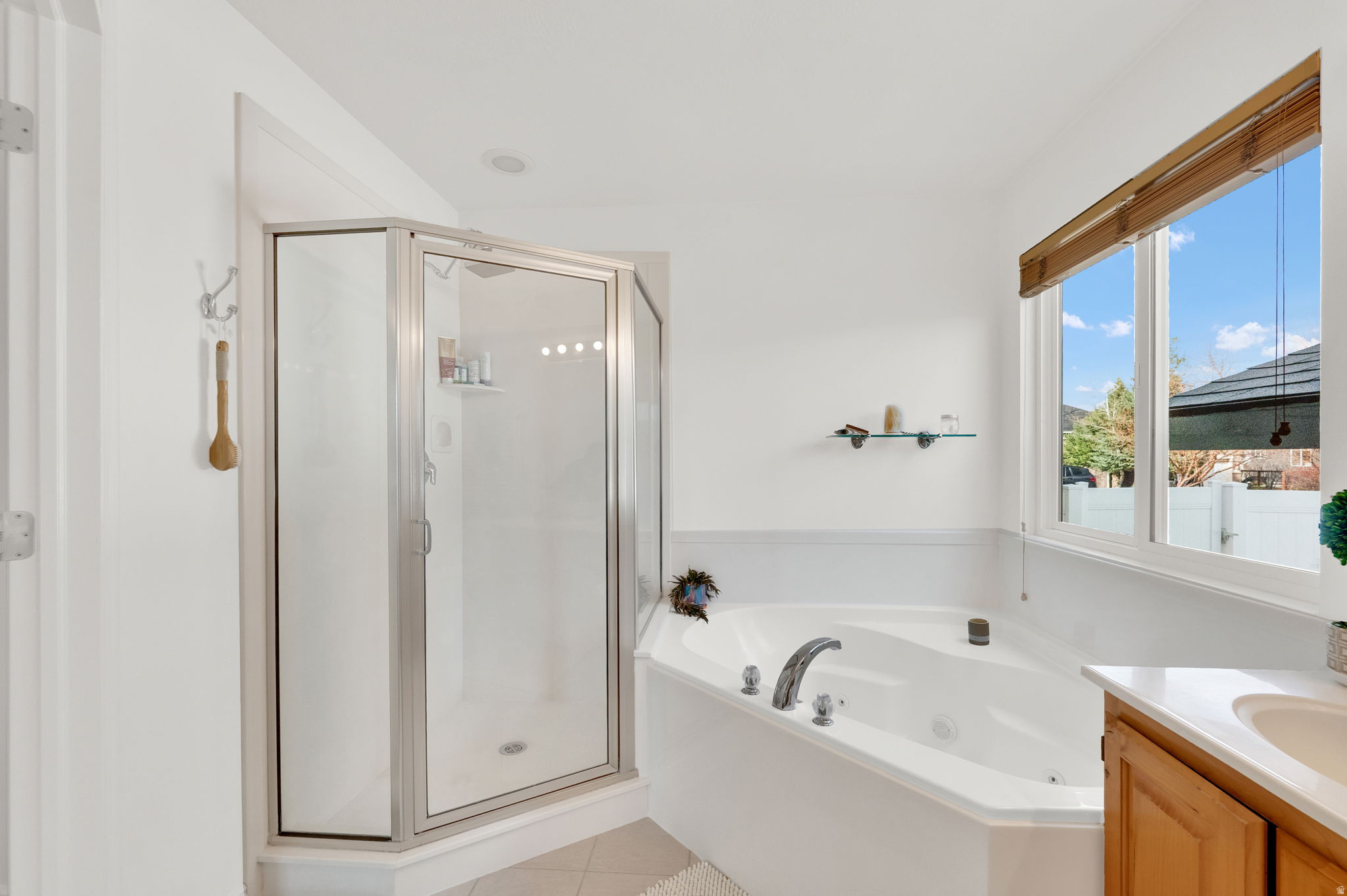 FOX DEN ESTATES - Residential