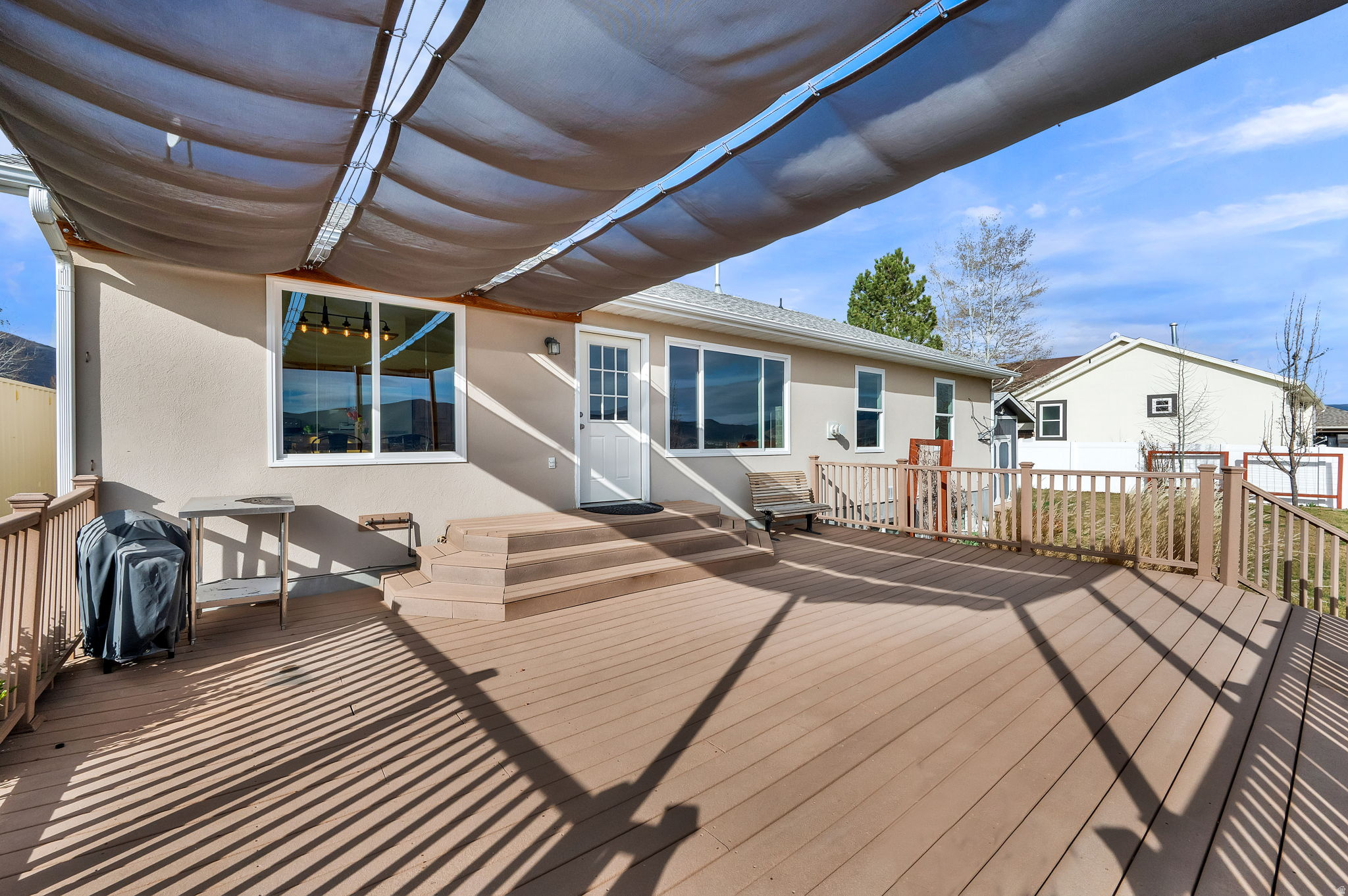 FOX DEN ESTATES - Residential