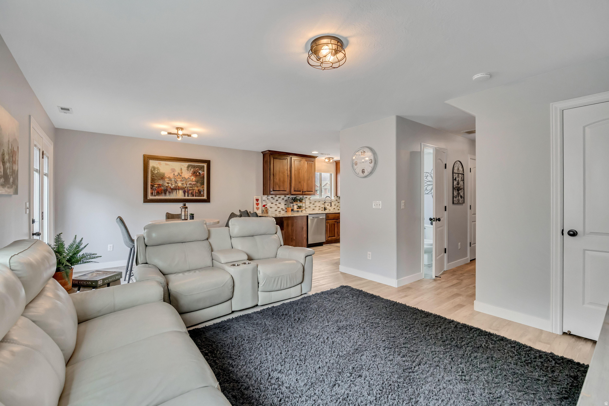 GREYHAWK - Residential