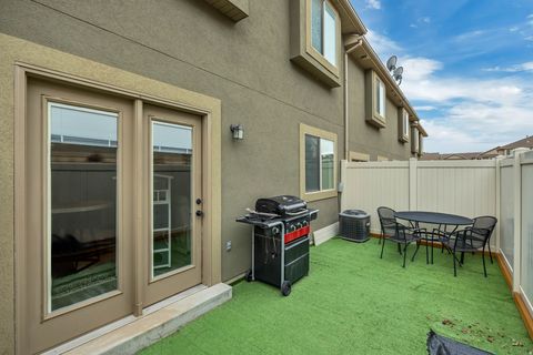 Tiny photo for 1821 E WHITETAIL WAY, Layton, UT 84040 (MLS # 2136384)