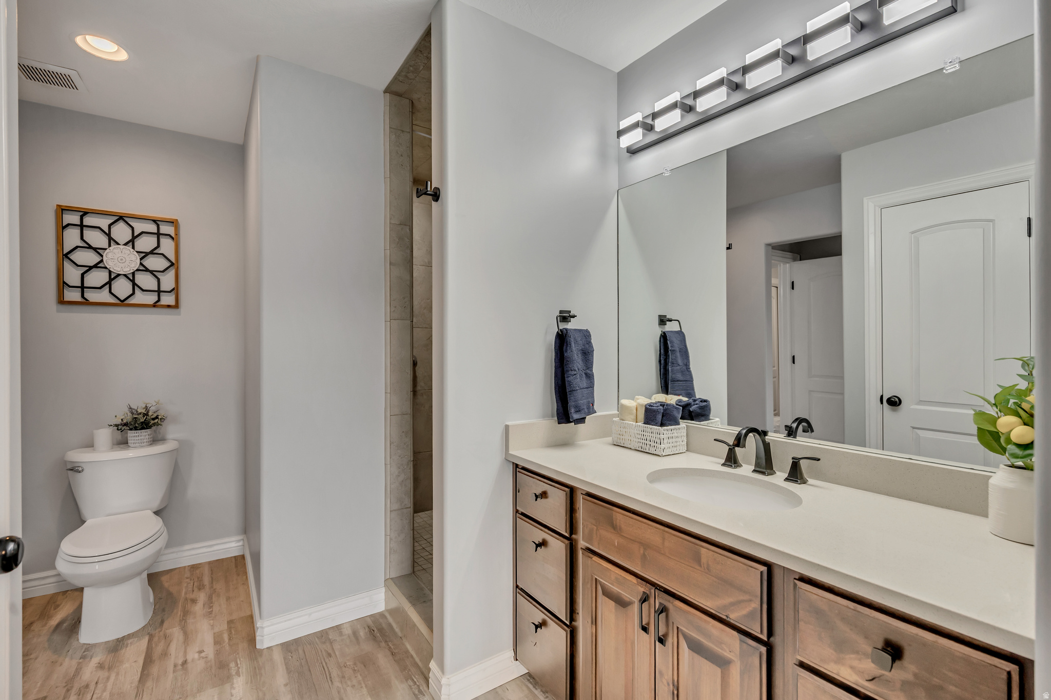 GREYHAWK - Residential