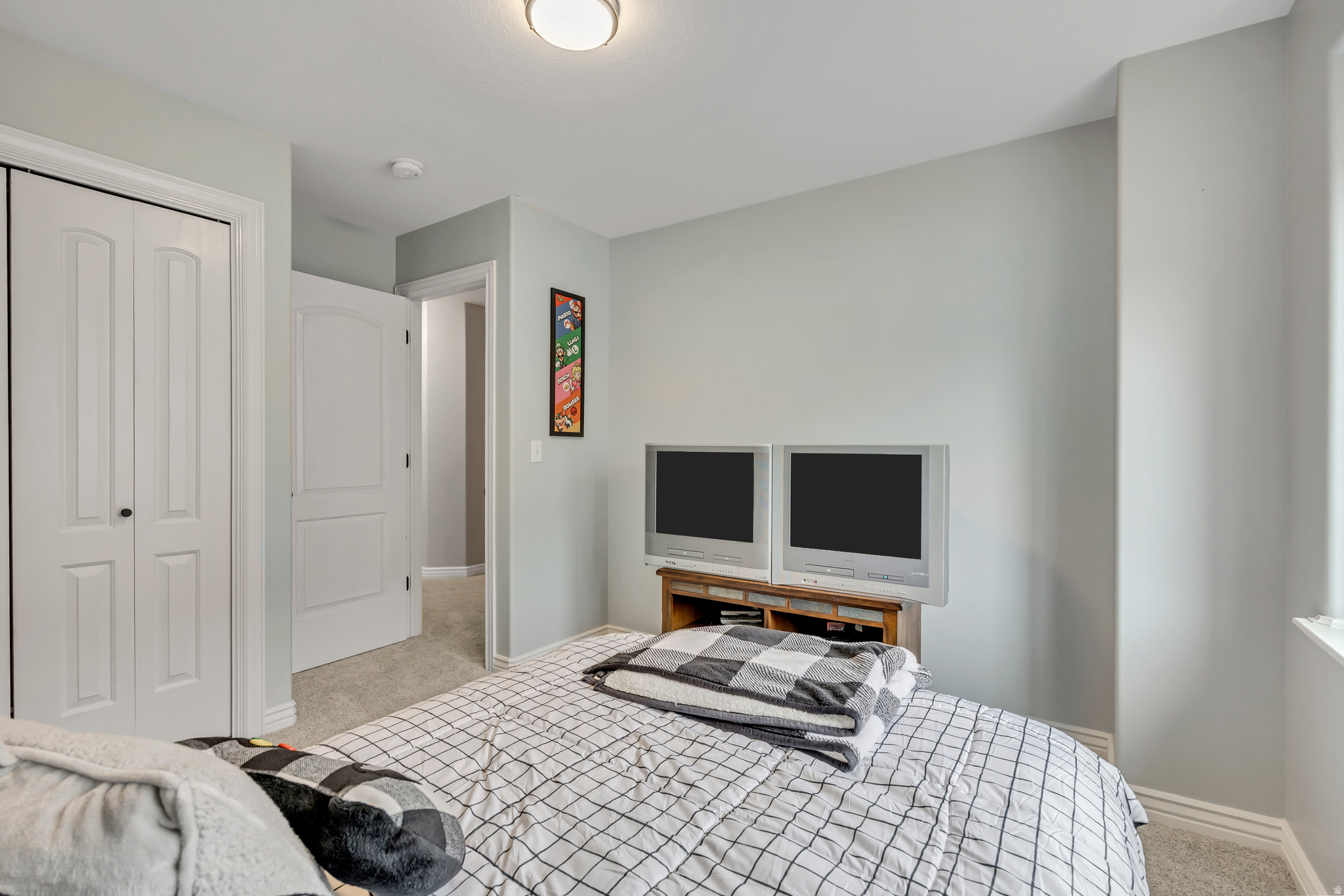 GREYHAWK - Residential