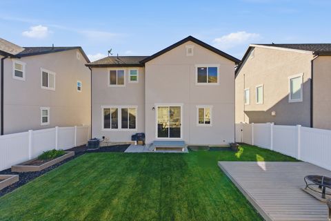 Tiny photo for 1346 W QUAILHILL RD, Saratoga Springs, UT 84045 (MLS # 2120303)