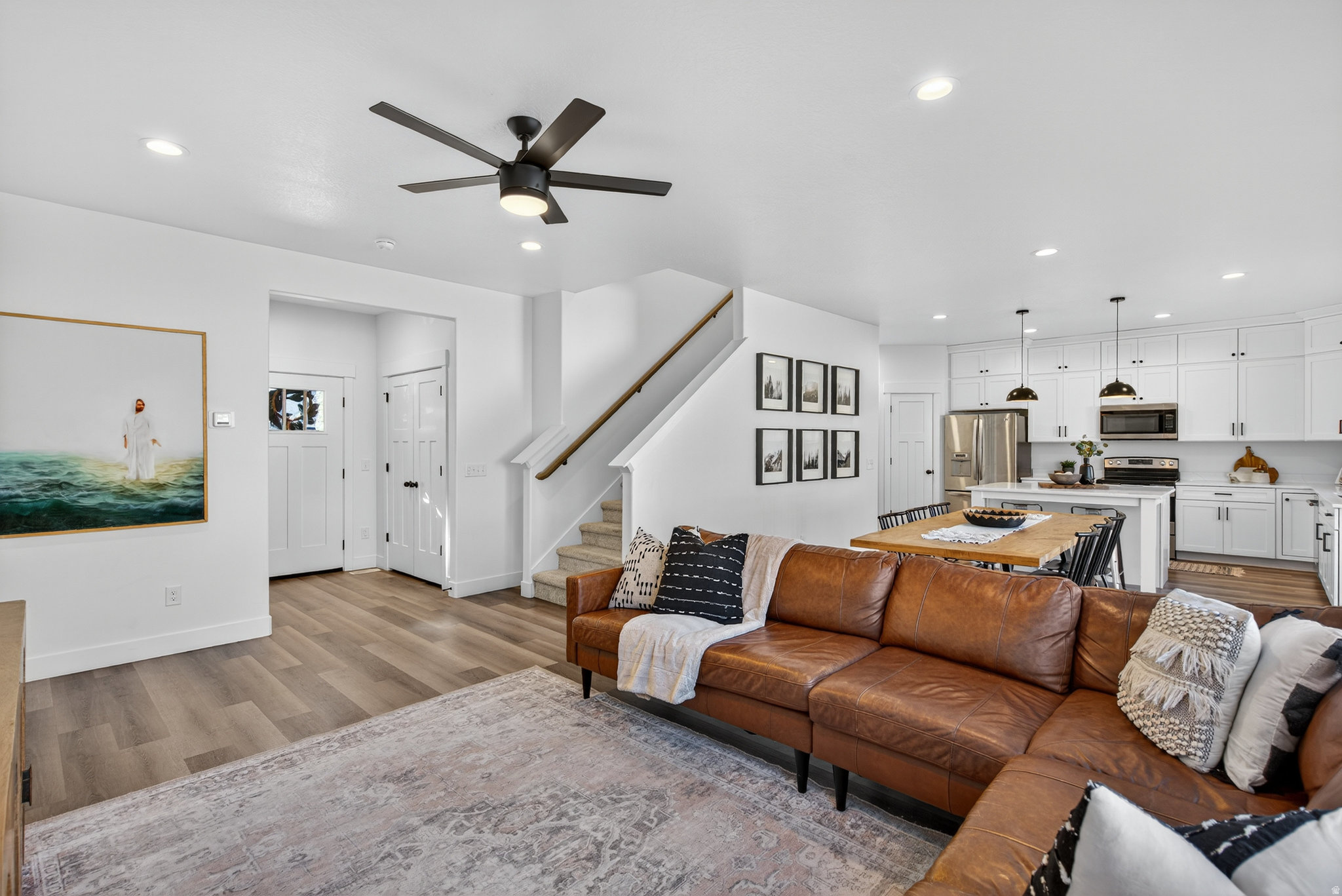 QUAILHILL AT MT. SARATOGA - Residential