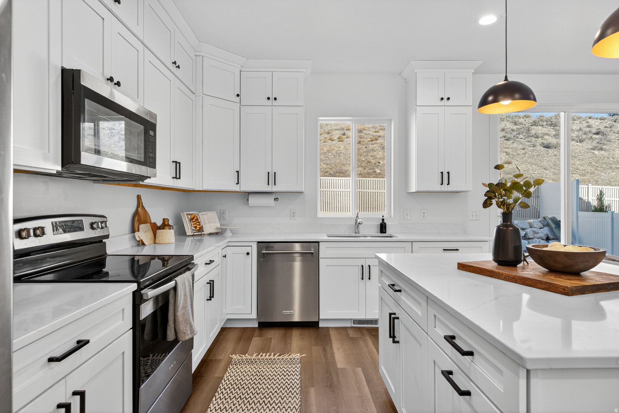 QUAILHILL AT MT. SARATOGA - Residential