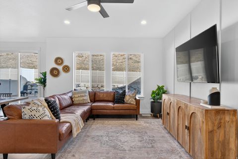 Tiny photo for 1346 W QUAILHILL RD, Saratoga Springs, UT 84045 (MLS # 2120303)