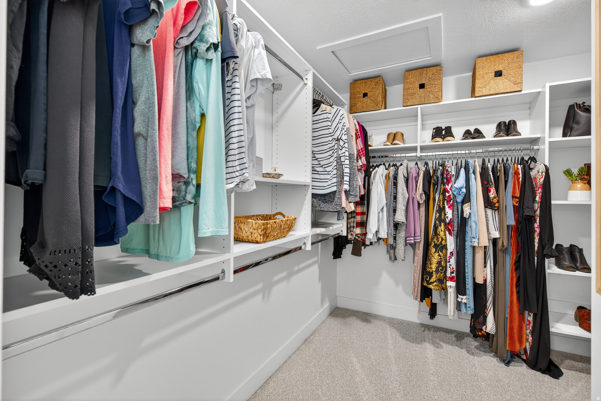 QUAILHILL AT MT. SARATOGA - Residential