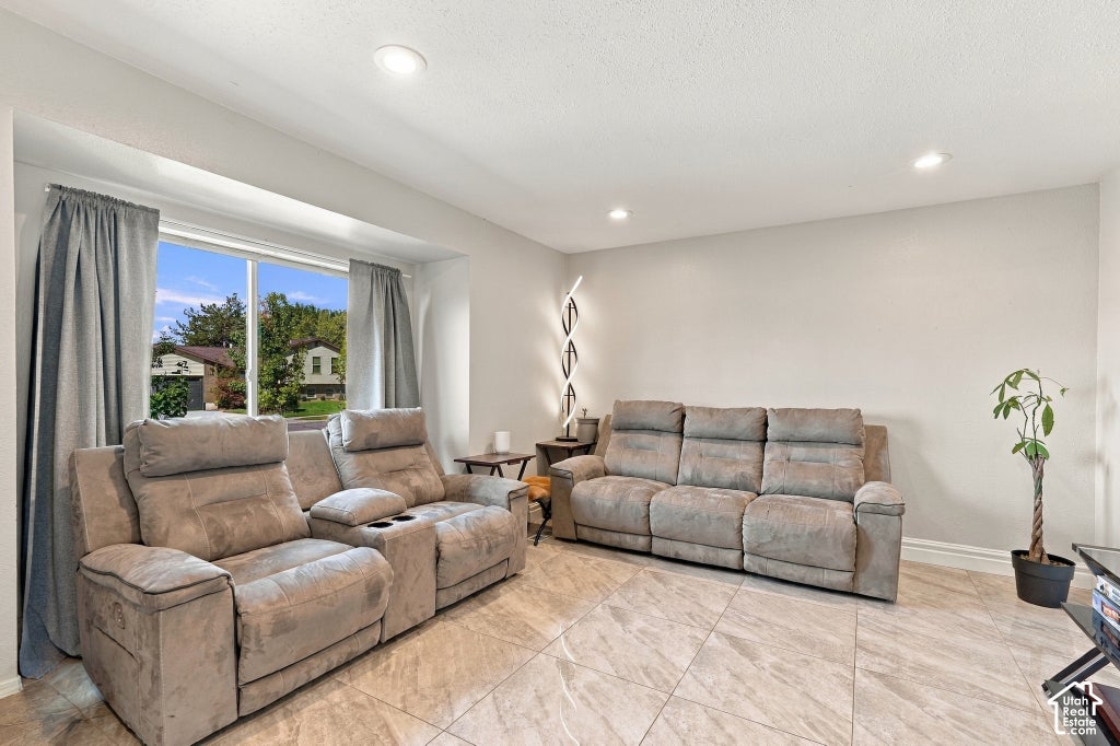 Photo of 9979 S ALBURY RD, Sandy, UT 84092 (MLS # 2192009)