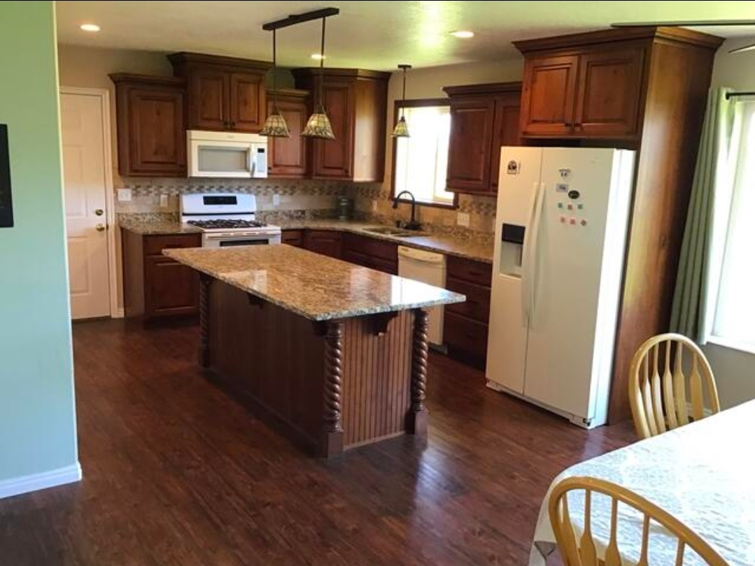 LILLYWHITE - Residential