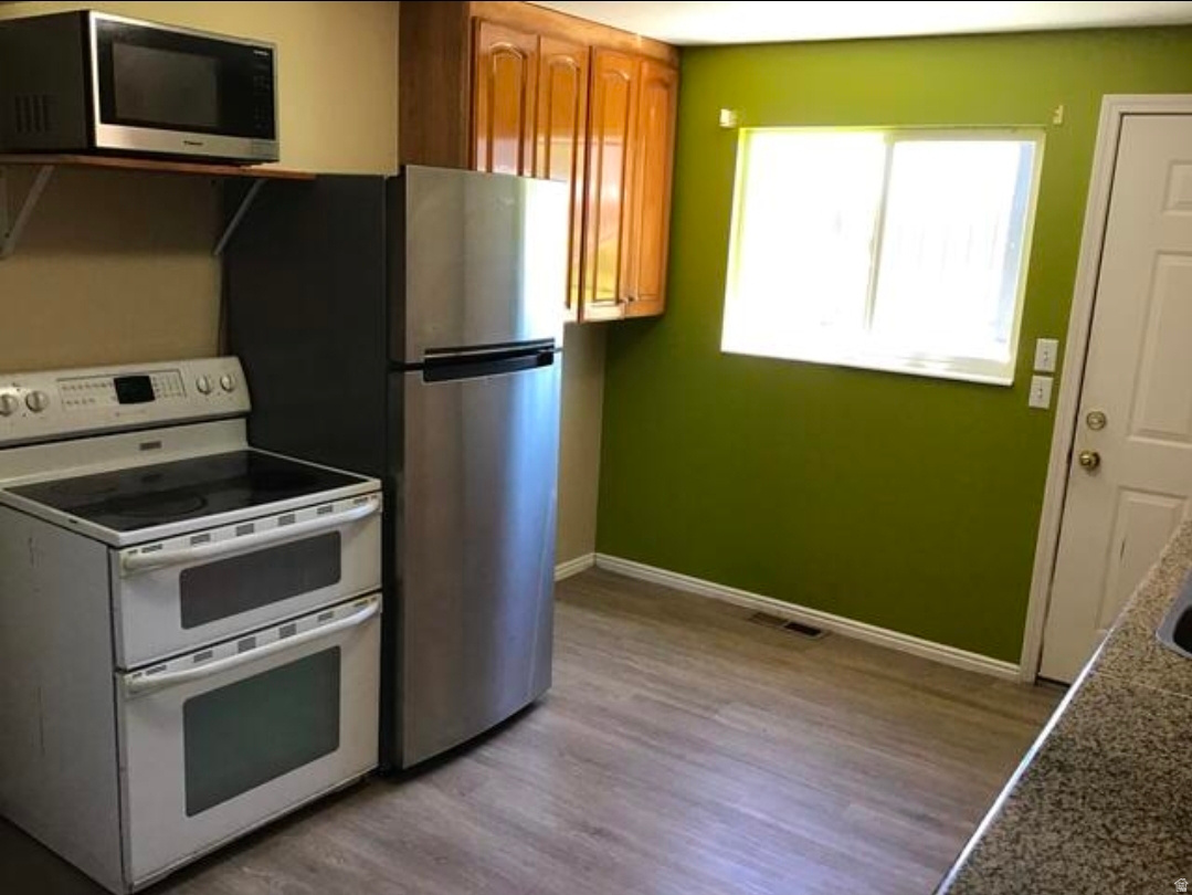 LILLYWHITE - Residential