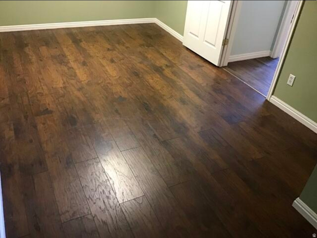 LILLYWHITE - Residential