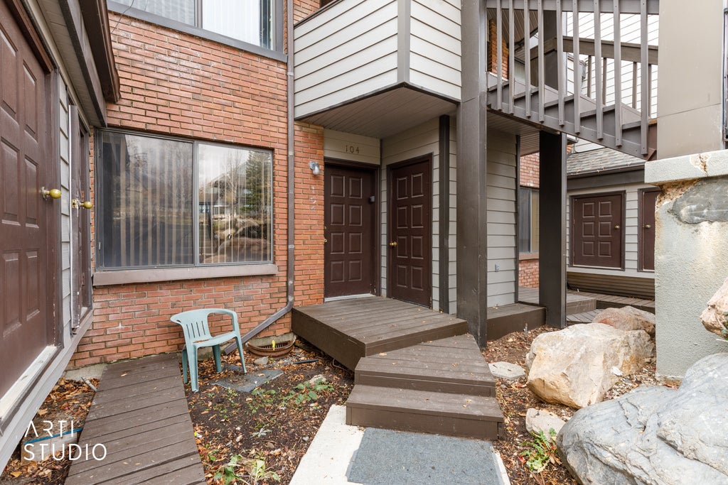 Photo of 3815 WOLF CREEK DR #104, Eden, UT 84310 (MLS # 2163251)