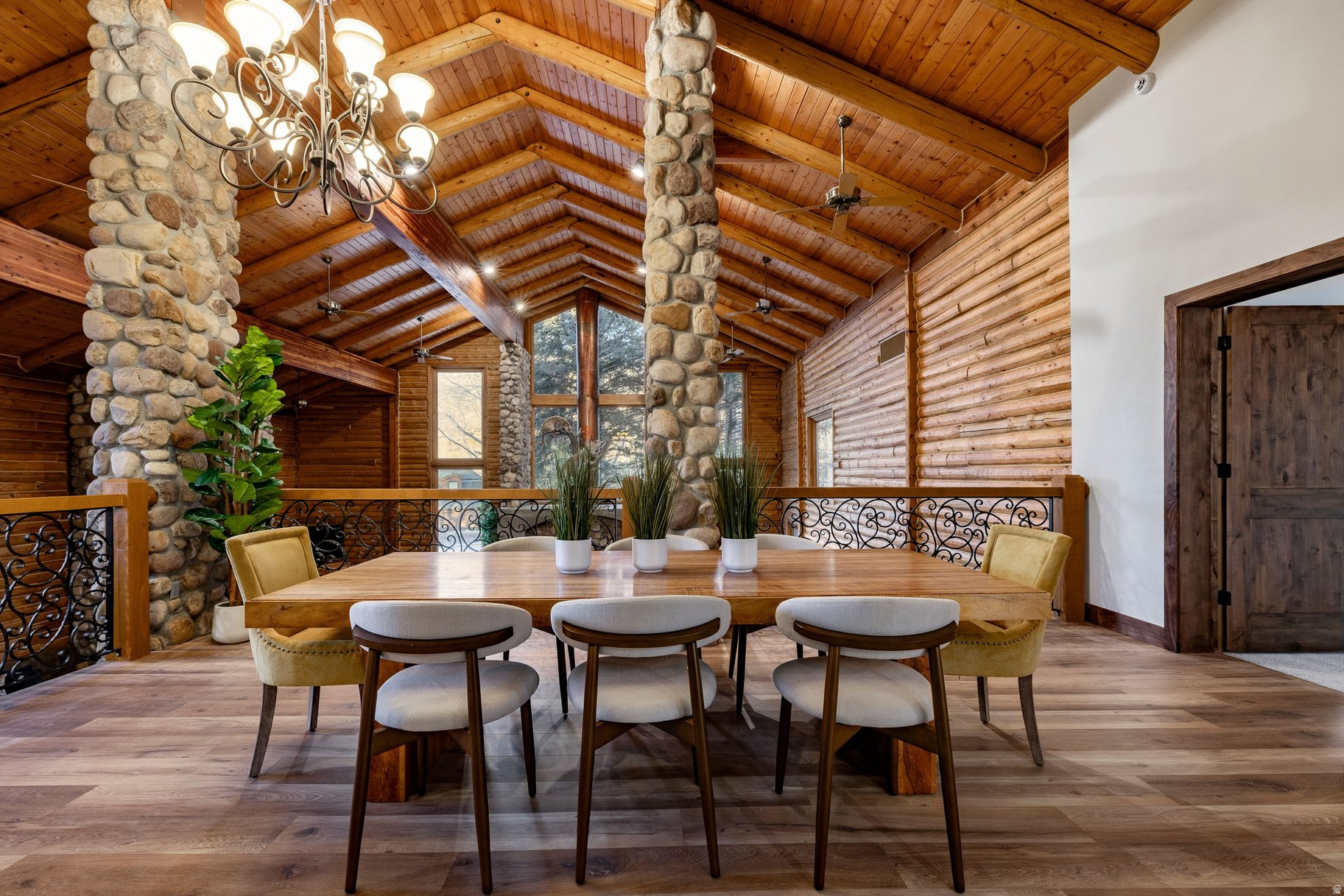 JOHN SIMMONS SUB - Residential