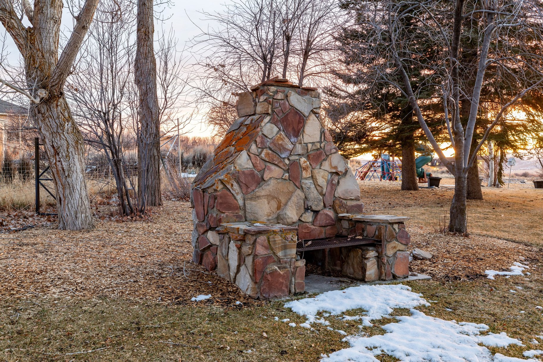 JOHN SIMMONS SUB - Residential