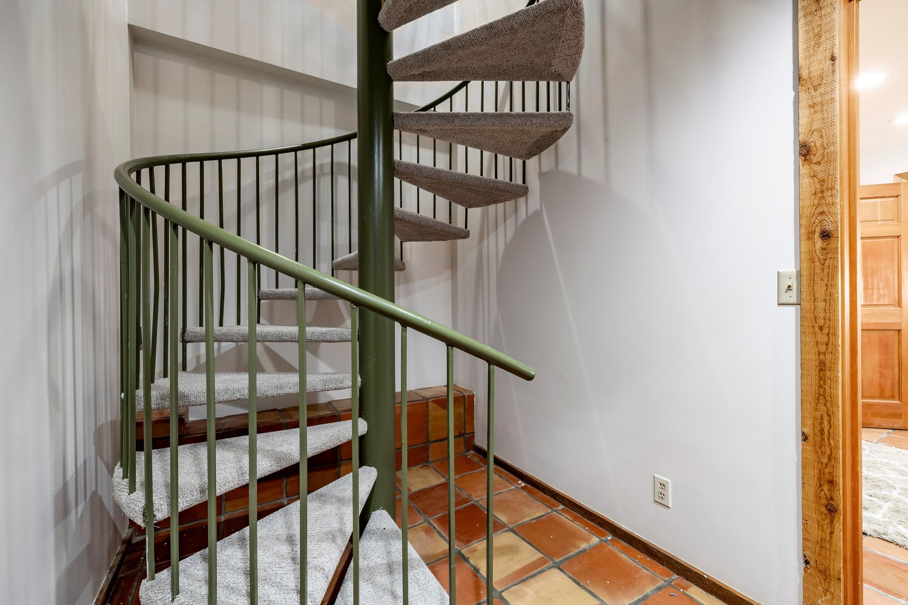 JOHN SIMMONS SUB - Residential