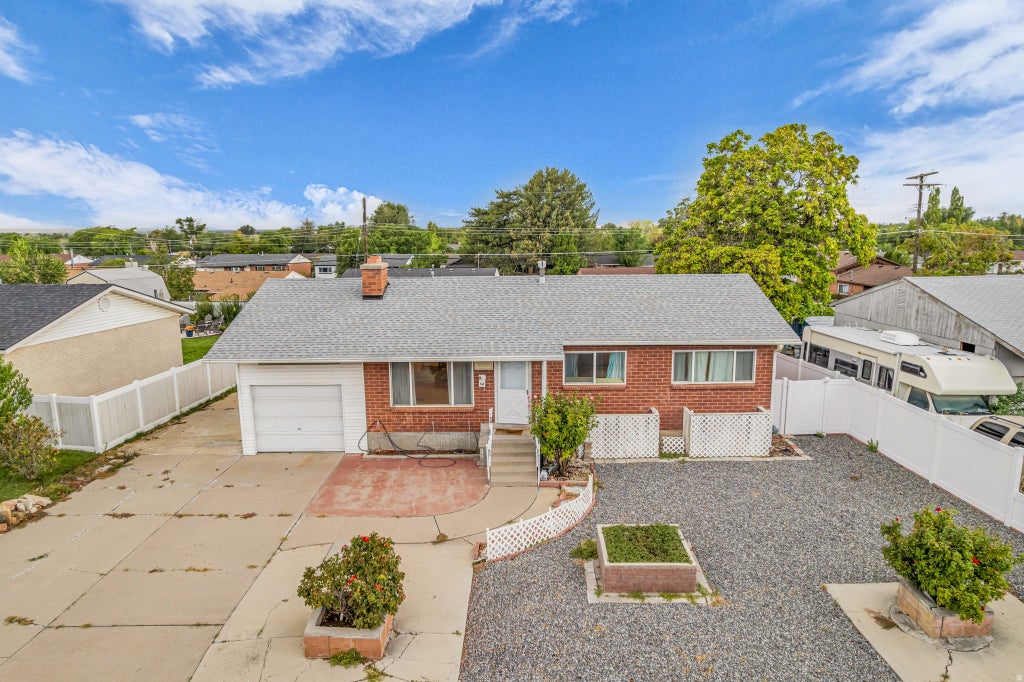 Photo of 9950 S BARIUM LN, Sandy, UT 84094 (MLS # 2186524)