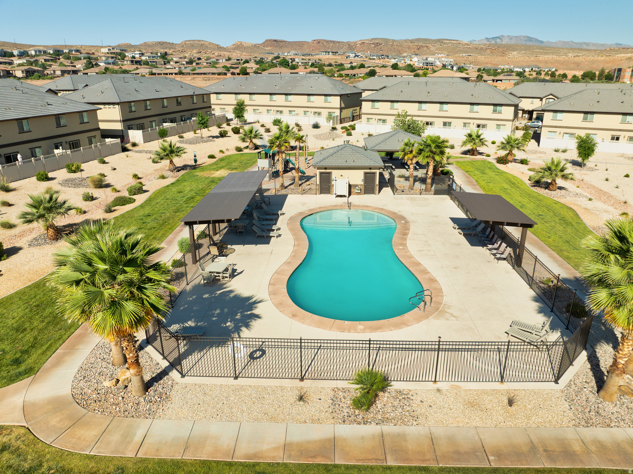 BLACKHAWK TOWNHOMES ST GEORGE PH 1 - Residential