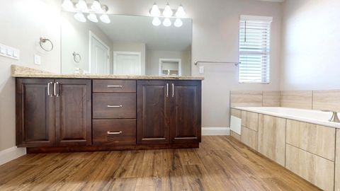 Tiny photo for 1001 W CURLY HOLLOW DR #21, Saint George, UT 84770 (MLS # 2161054)