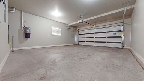 Tiny photo for 1001 W CURLY HOLLOW DR #21, Saint George, UT 84770 (MLS # 2161054)