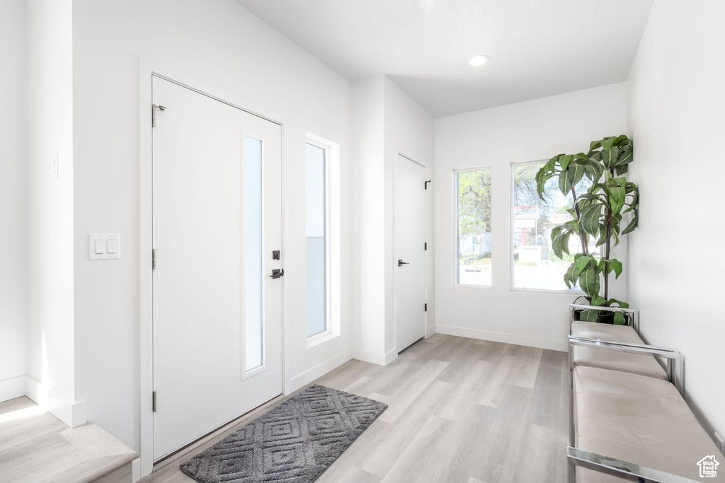 300 LOFTS - Residential