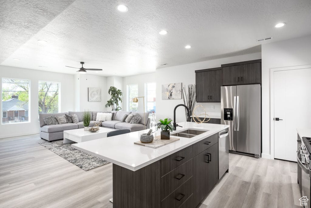 300 LOFTS - Residential