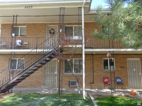Photo of 4655 S LOCUST LN #16, Holladay, UT 84117 (MLS # 2115122)