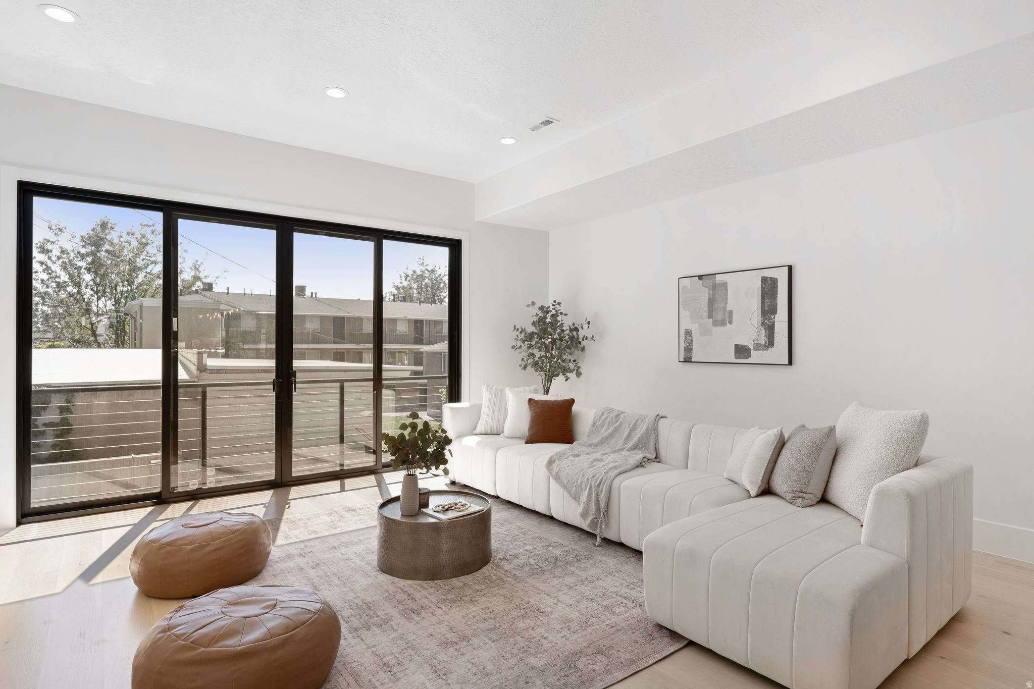 3RD AVENUE TOWNHOMES - Residential