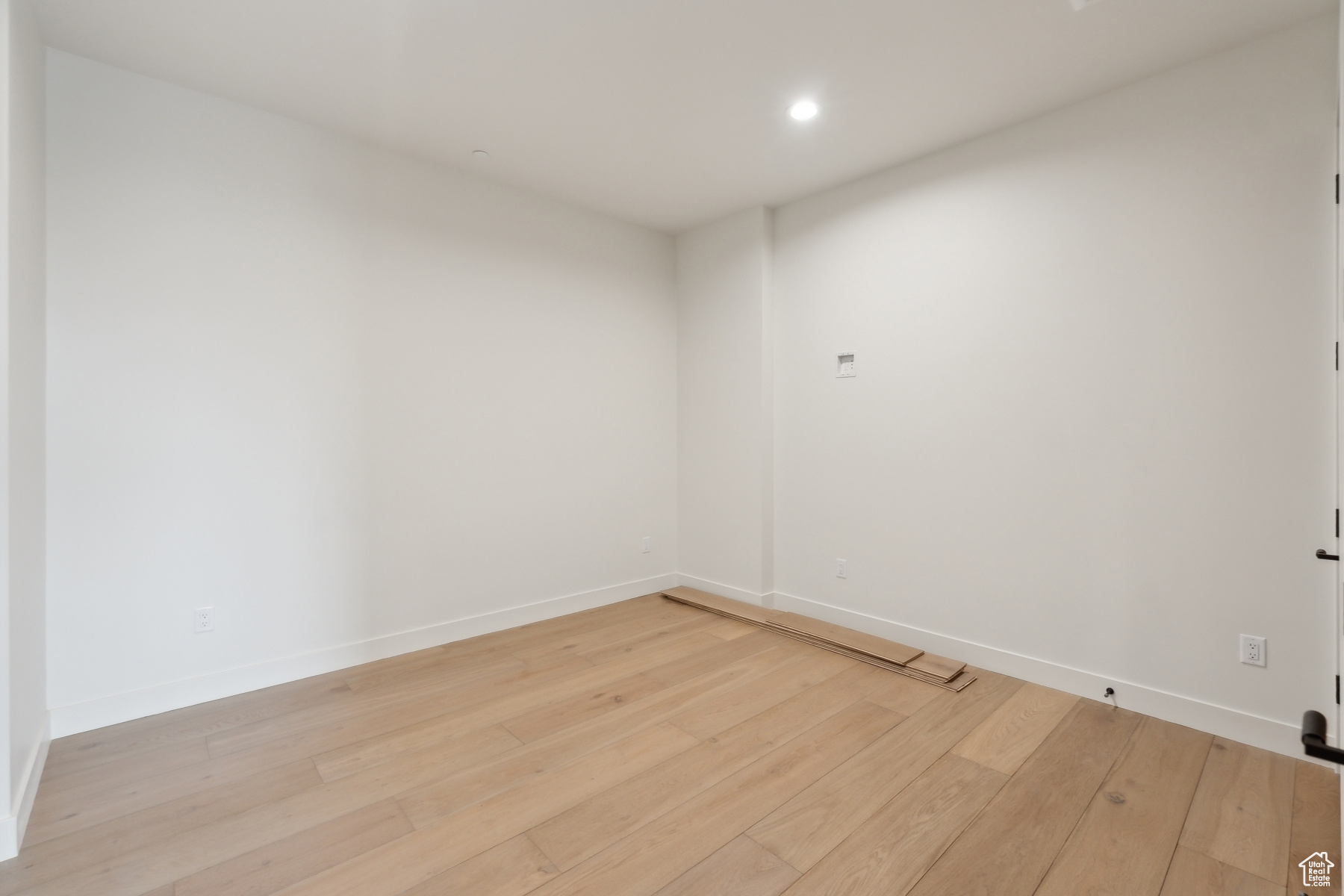 THE SUMMIT - Residential