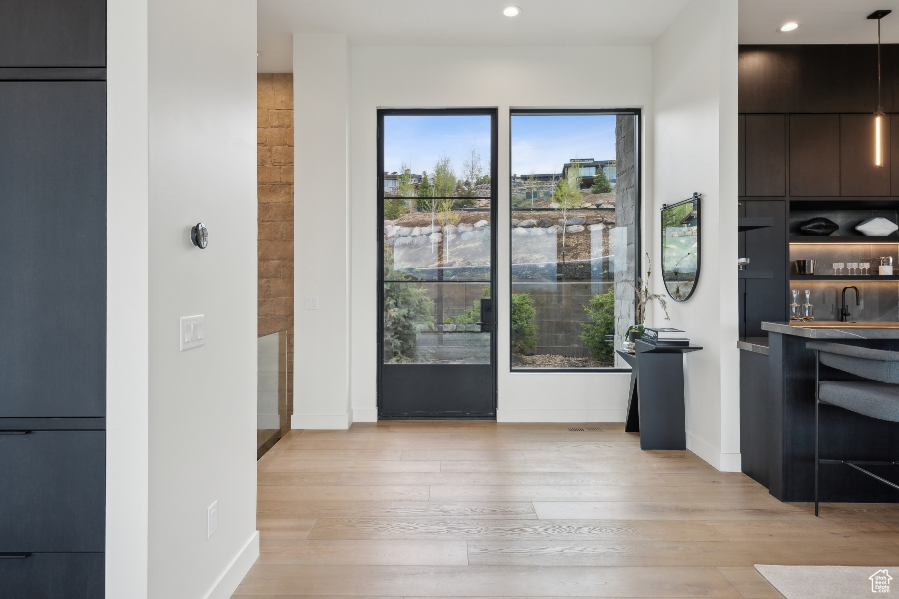 THE SUMMIT - Residential