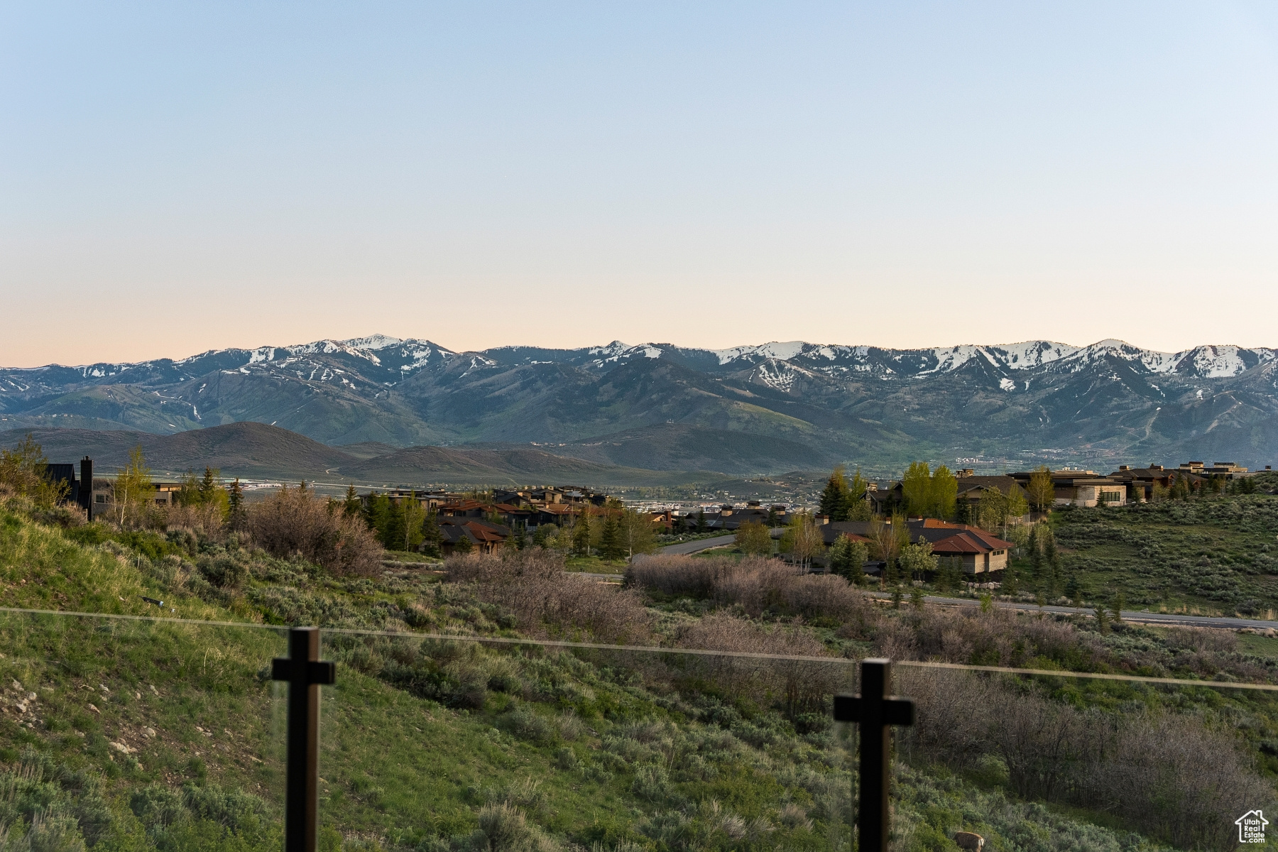 THE SUMMIT - Residential