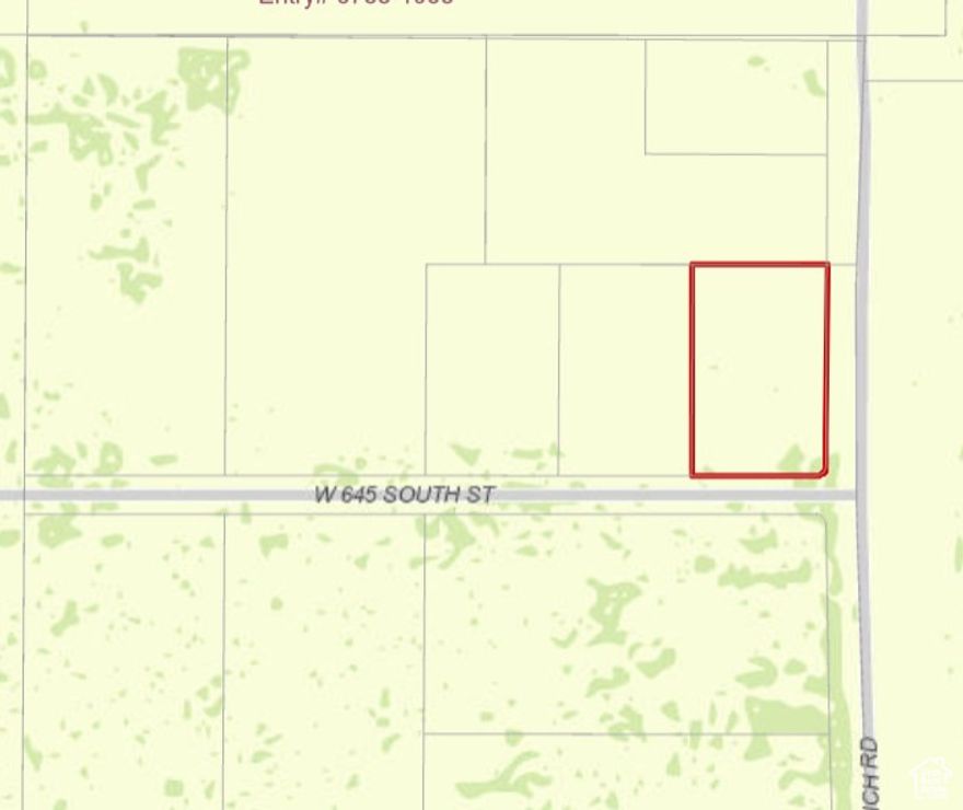 Great investment property. Seller financing available. Fairfield is easy to work with, you will need to present your business/  building plan to them.