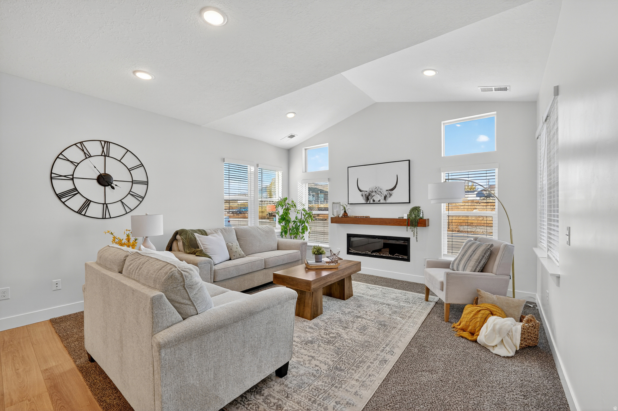 SARATOGA VIEW - Residential