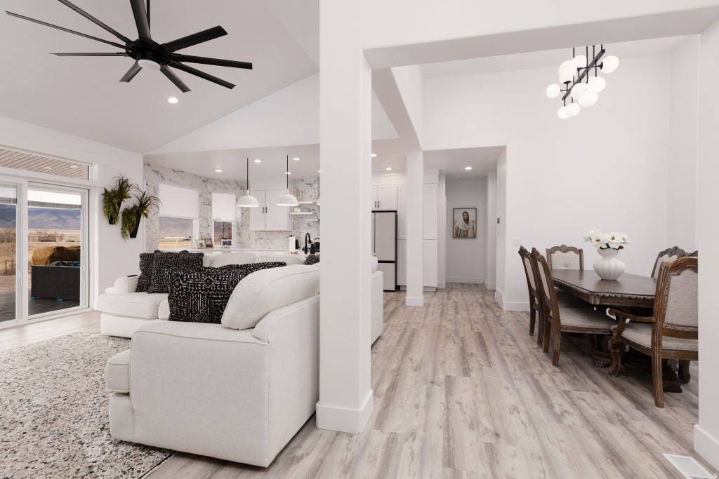 Photo of 904 S 570 W, Monroe, UT 84754 (MLS # 2182104)