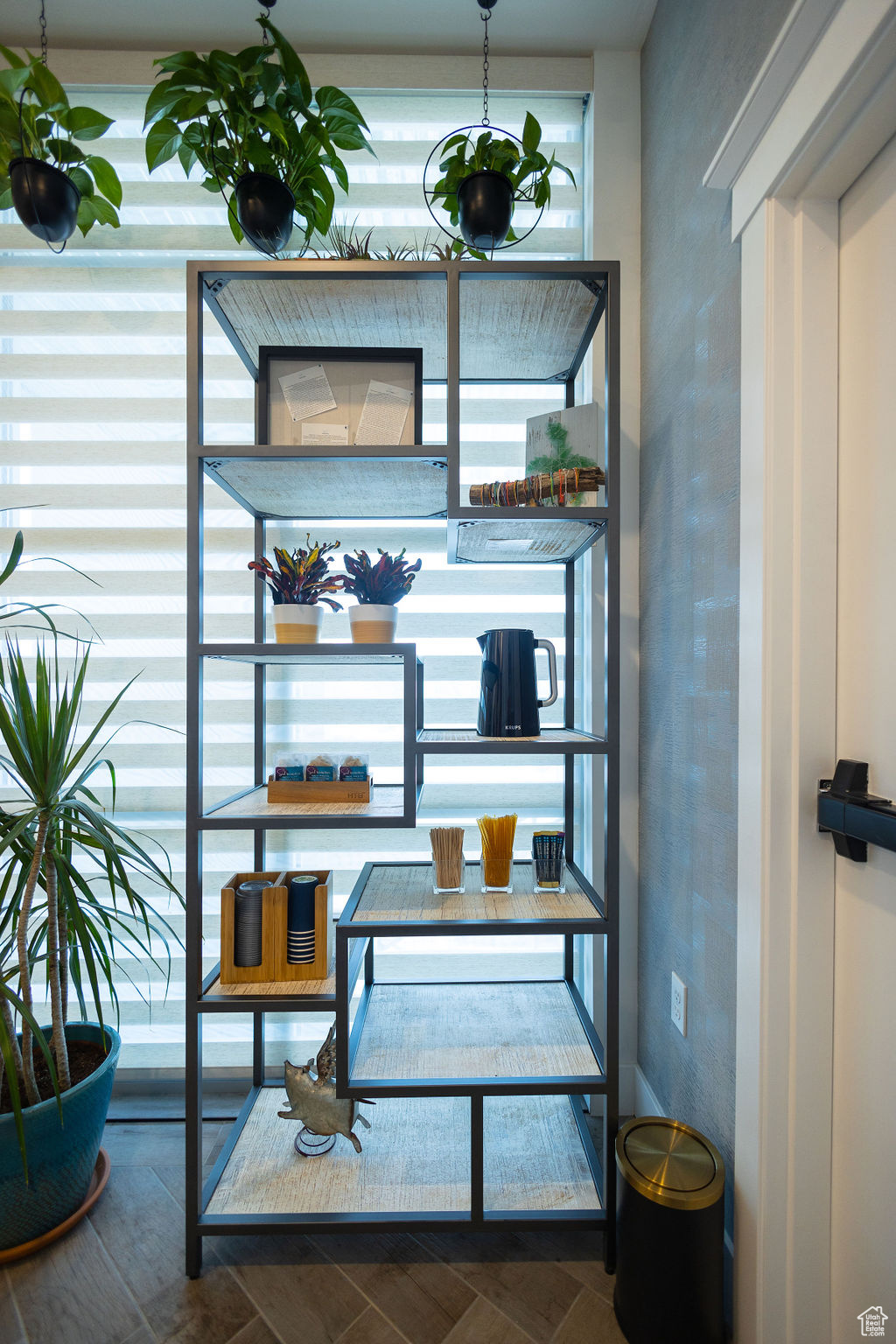 CASCADE OFFICE PARK - Commercial Sale