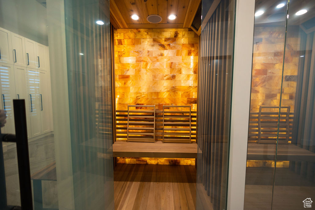 CASCADE OFFICE PARK - Commercial Sale