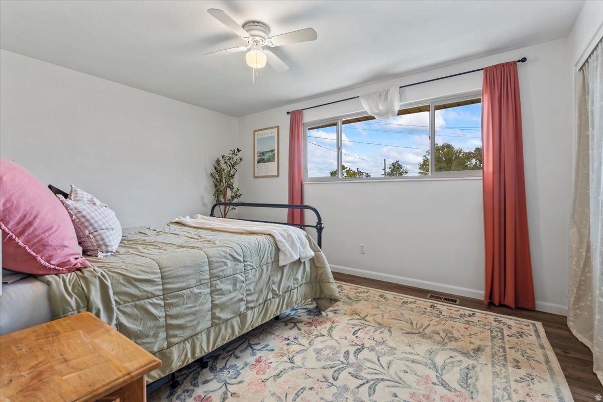 SUNCREST CONDO - Residential