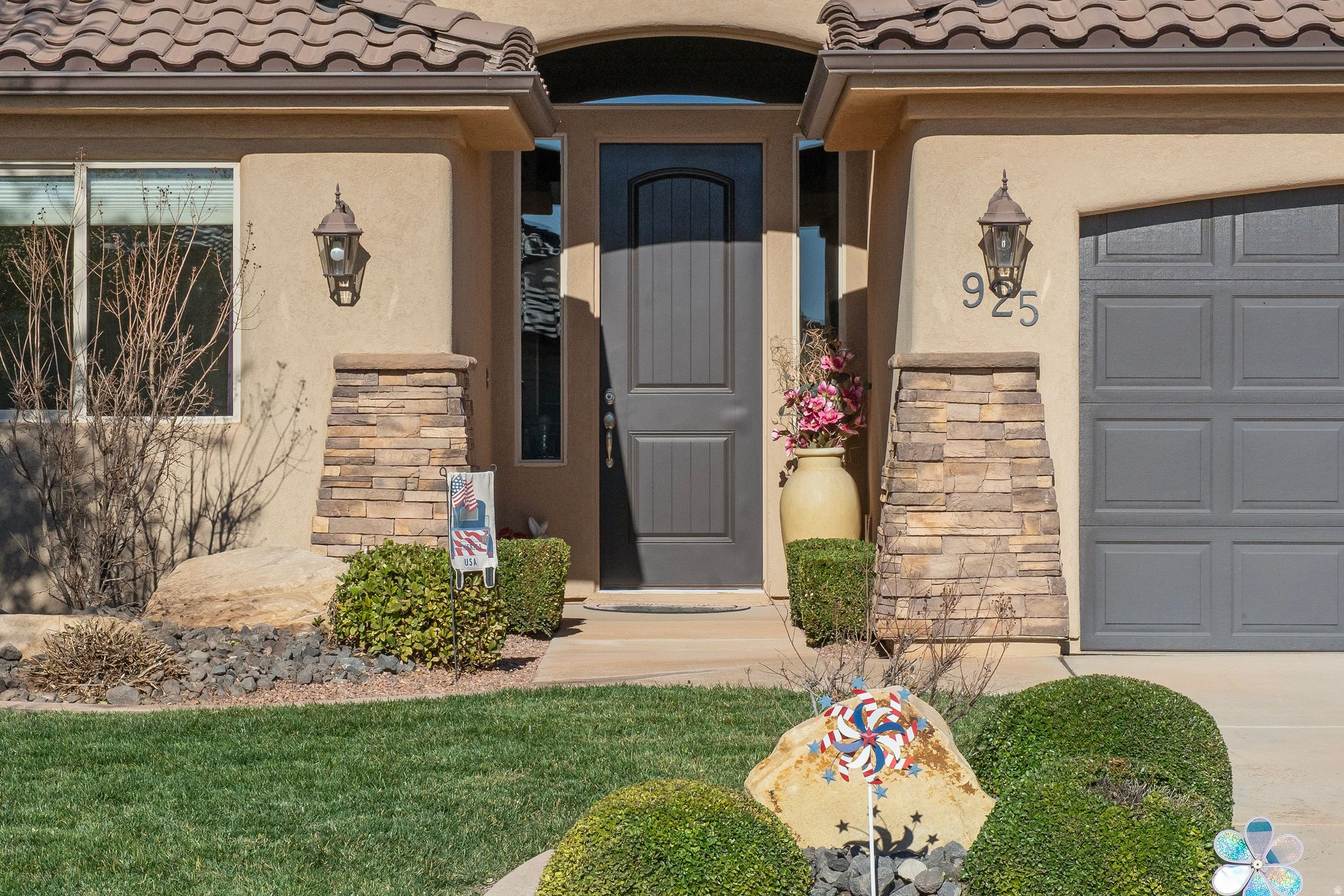 SUGAR PLUM IN THE FIELDS PH 3 - Residential