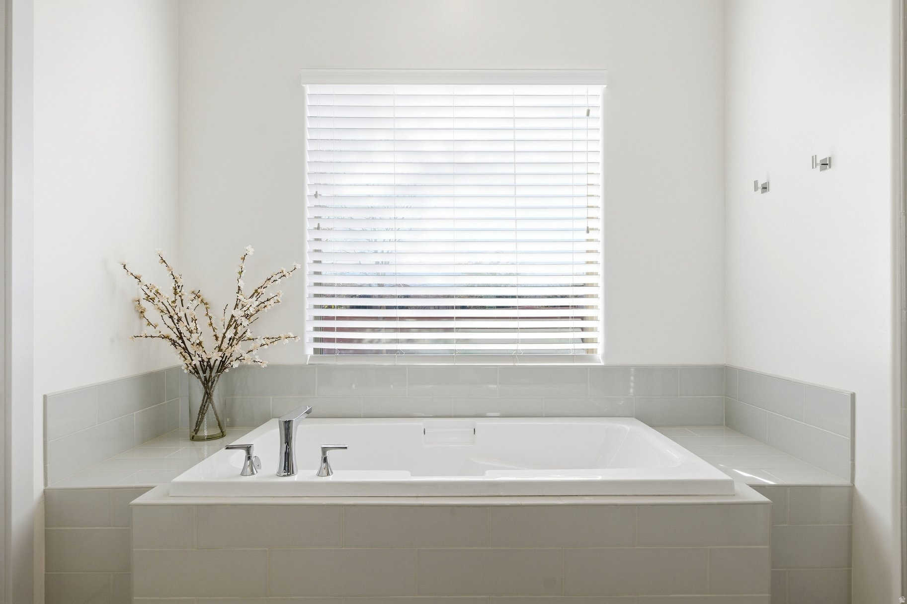 ARCADIA VACATION RES - Residential