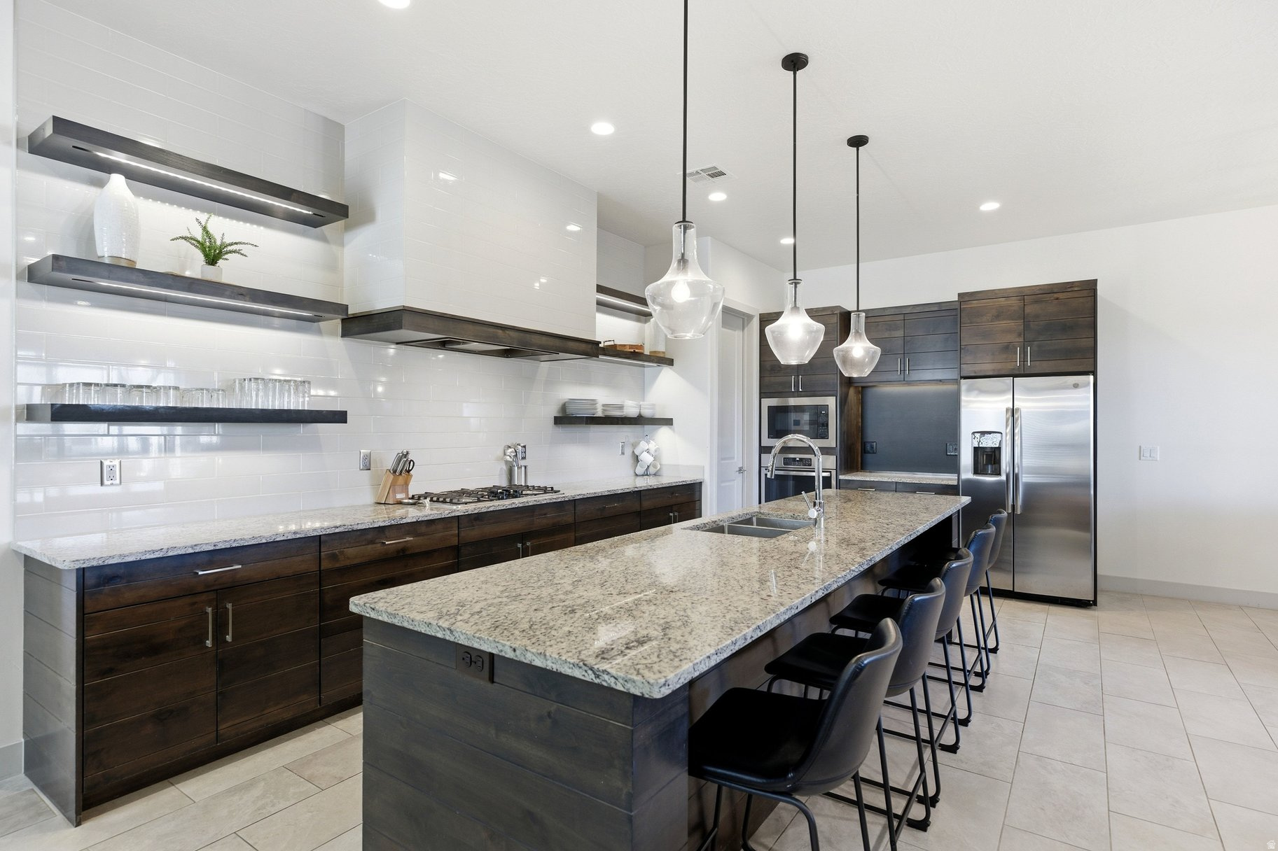 ARCADIA VACATION RES - Residential