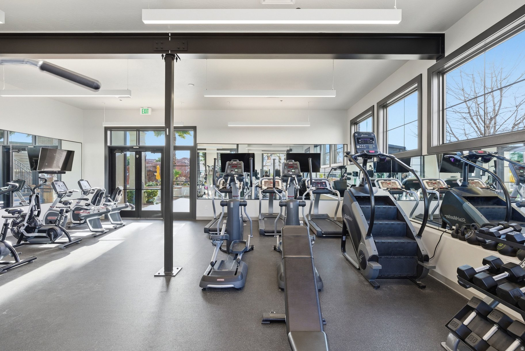 ARCADIA VACATION RES - Residential