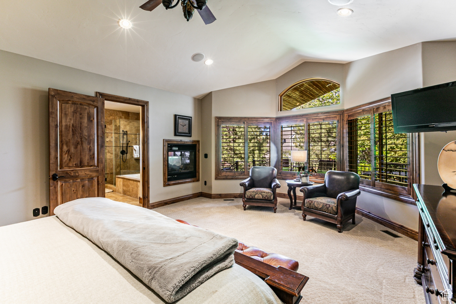 GLACIER MEADOW - Residential