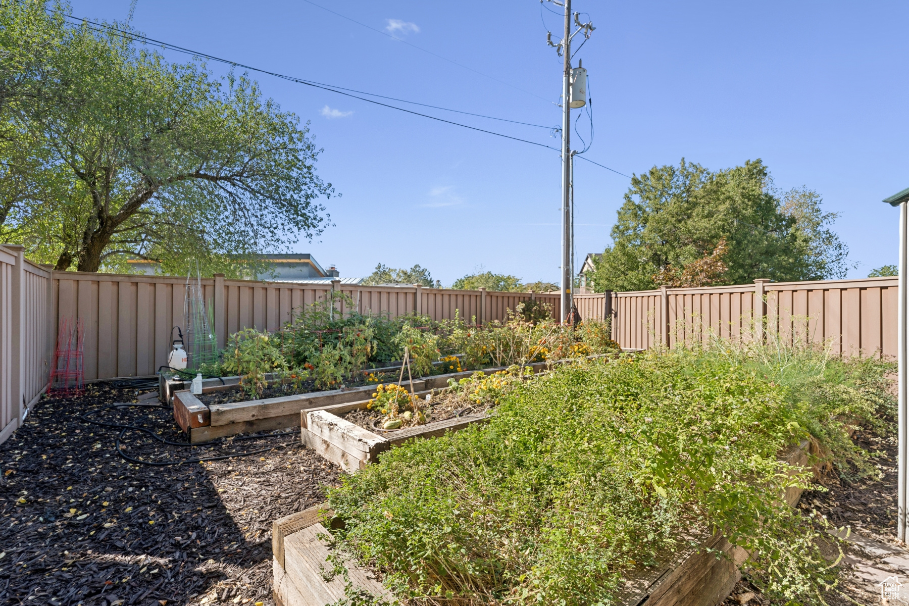 GLACIER MEADOW - Residential
