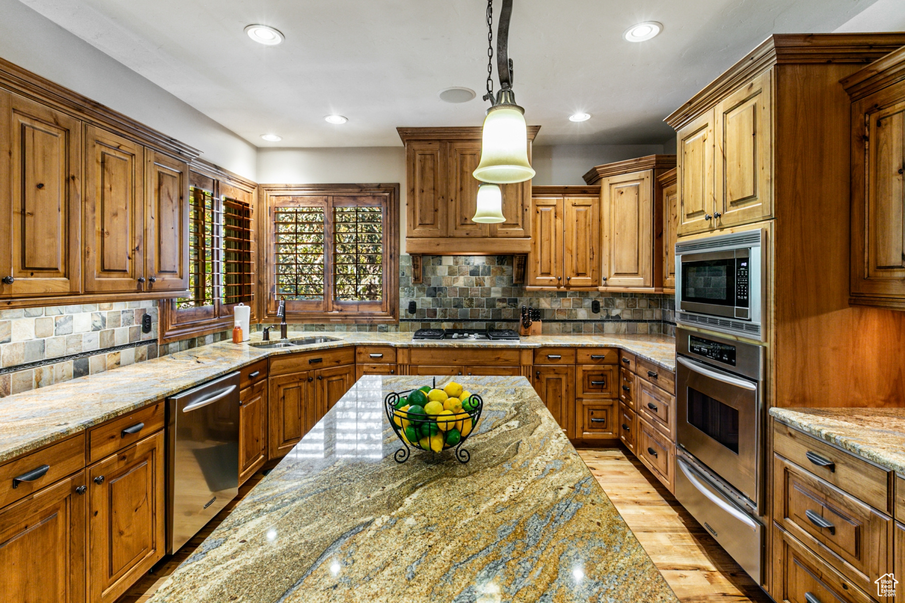 GLACIER MEADOW - Residential