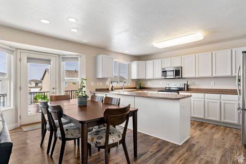 Tiny photo for 335 ALFORD CT, North Salt Lake, UT 84054 (MLS # 2109987)