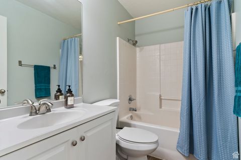 Tiny photo for 335 ALFORD CT, North Salt Lake, UT 84054 (MLS # 2109987)