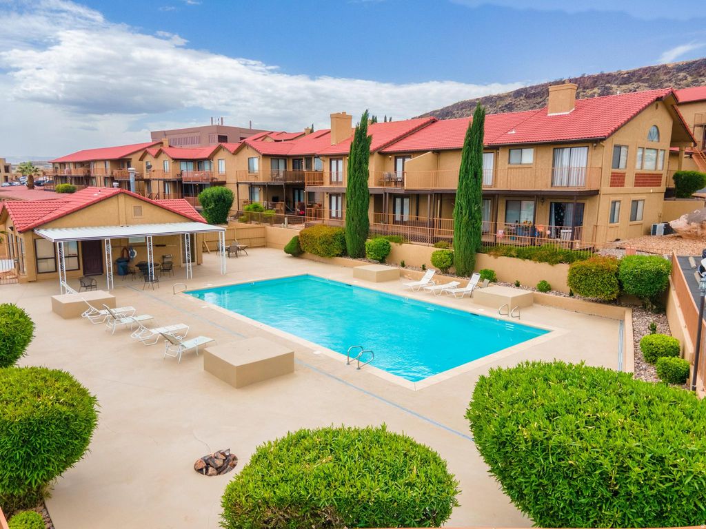 Photo of 161 W 950 S #B3, Saint George, UT 84770 (MLS # 2141951)